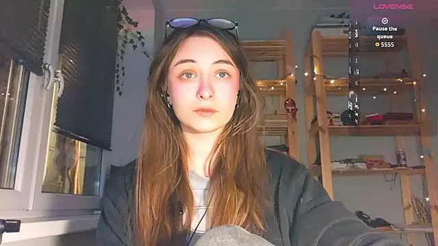 monlight  dana online show from 19, 3, 2026