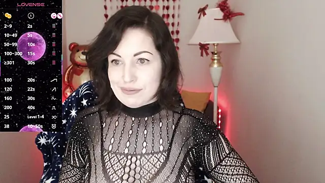 Snapshot of Emily_Midlton chatting on 4, 3, 2025 Emily Midlton online show from 4, 3, 2025