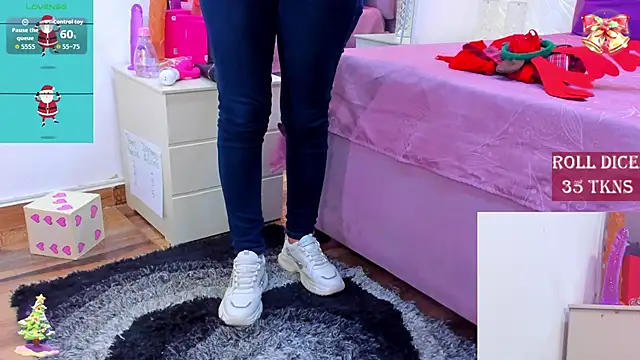 Charlotte Ice1 online show from 22, 12, 2025