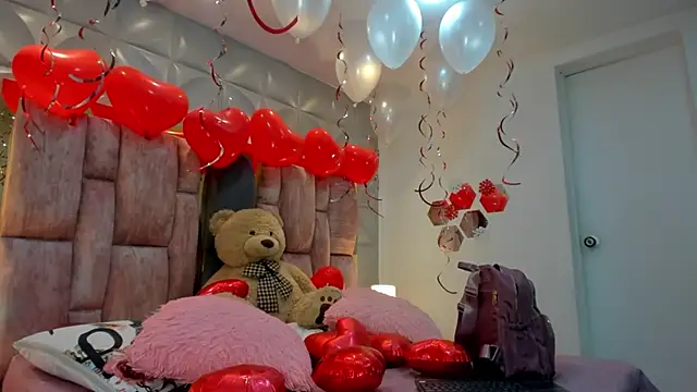 Charlotte Ice1 online show from 18, 2, 2026