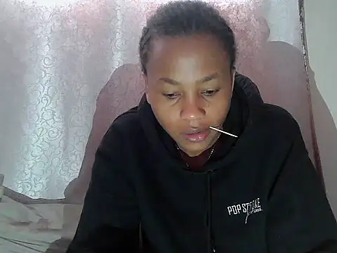 Snapshot of tinabestdoll chatting on 12, 9, 2025 tinabestdoll online show from 12, 9, 2025