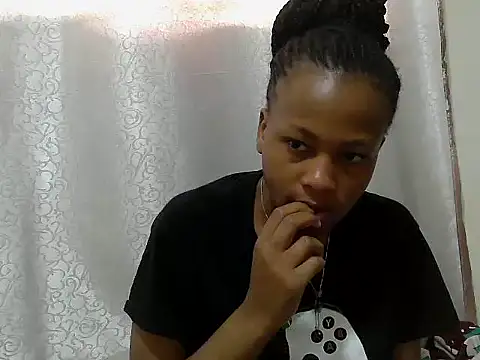 Snapshot of tinabestdoll chatting on 9, 10, 2025 tinabestdoll online show from 9, 10, 2025