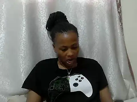 Snapshot of tinabestdoll chatting on 10, 10, 2025 tinabestdoll online show from 10, 10, 2025