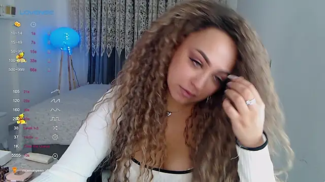  Just a queen 3 online show from 15, 11, 2025