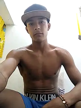 Demiansteven2 online show from 28, 12, 2024