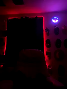 Snapshot of GersonGil1 chatting on 3, 11, 2025 GersonGil1 online show from 3, 11, 2025