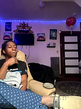 Snapshot of GersonGil1 chatting on 2, 12, 2025 GersonGil1 online show from 2, 12, 2025