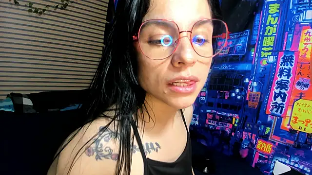 Snapshot of rosse_2504 chatting on 6, 3, 2025 rosse 2504 online show from 6, 3, 2025