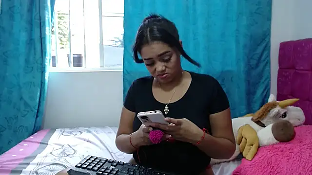 kiara milf  online show from 10, 1, 2025