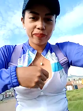  andrea30 online show from 21, 2, 2025