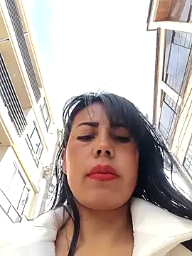 Snapshot of _andrea30 chatting on 28, 4, 2026 andrea30 online show from 28, 4, 2026