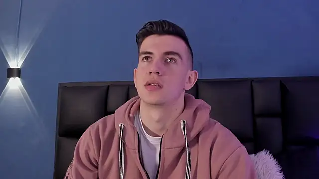 MikaelSlow online show from 1, 10, 2025