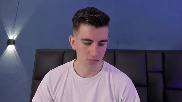 MikaelSlow online show from 6, 11, 2025