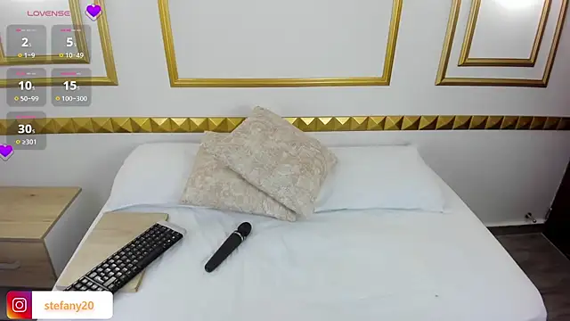 Snapshot of amor_smith_ chatting on 23, 2, 2025 amor smith online show from 23, 2, 2025