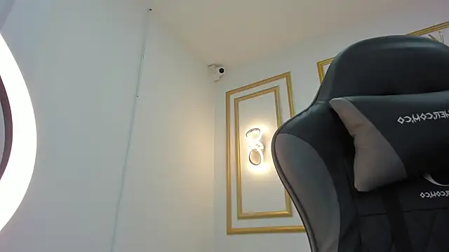 Snapshot of amor_smith_ chatting on 13, 3, 2025 amor smith online show from 13, 3, 2025