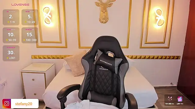 Snapshot of amor_smith_ chatting on 18, 3, 2025 amor smith online show from 18, 3, 2025