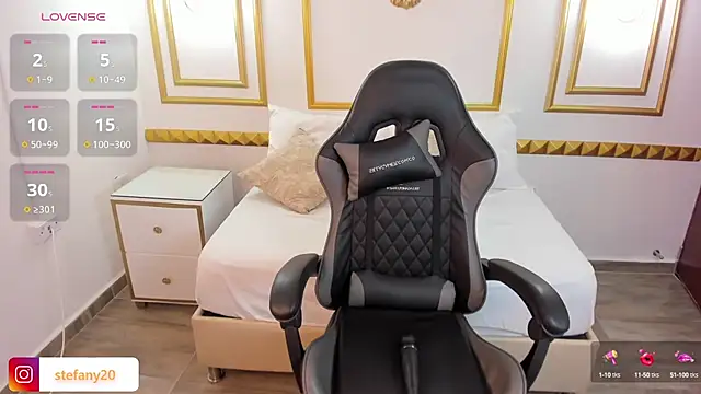 Snapshot of amor_smith_ chatting on 21, 3, 2025 amor smith online show from 21, 3, 2025