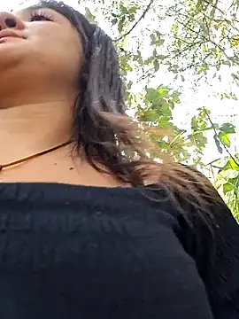 Liancy online show from 1, 3, 2025