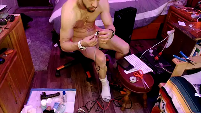 Snapshot of tongueispowerr6d9 chatting on 21, 2, 2025 tongueispowerr6d9 online show from 21, 2, 2025