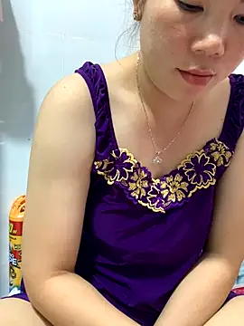 Baby-bigtits online show from 10, 9, 2025