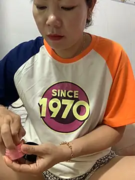 Baby-bigtits online show from 6, 11, 2025