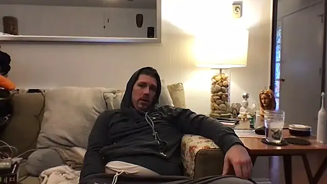 Snapshot of Rock_Pierce chatting on 16, 11, 2025 Rock Pierce online show from 16, 11, 2025