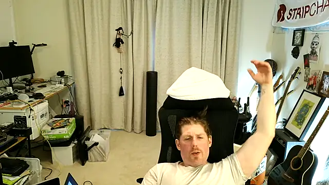 Snapshot of Rock_Pierce chatting on 24, 5, 2026 Rock Pierce online show from 24, 5, 2026