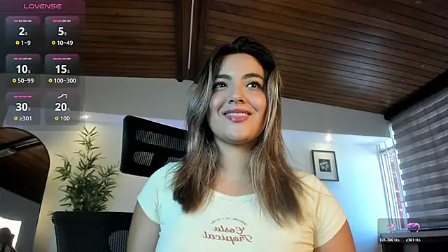 Snapshot of IsabellaaJoness chatting on 24, 5, 2026 IsabellaaJoness online show from 24, 5, 2026