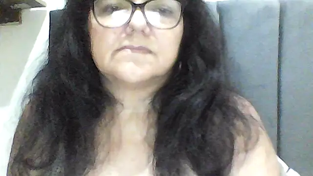 kassandra02 online show from 27, 10, 2025