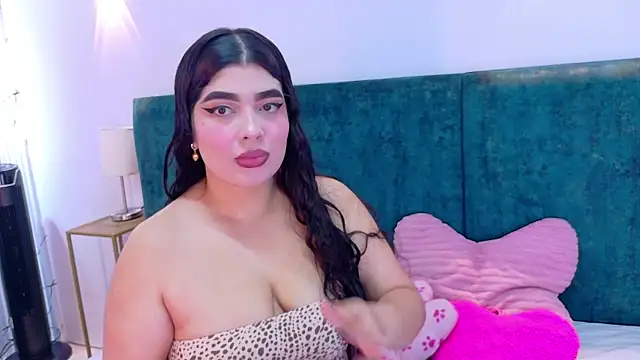 AgathaLynx online show from 11, 10, 2025