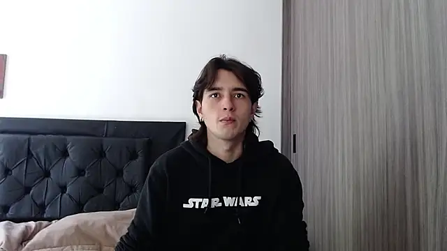 alex connorr online show from 28, 2, 2025