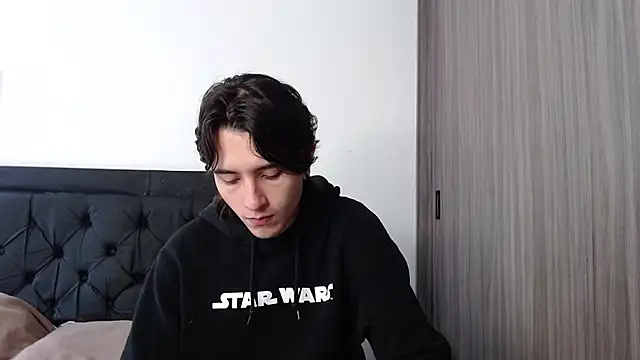 alex connorr online show from 5, 3, 2025