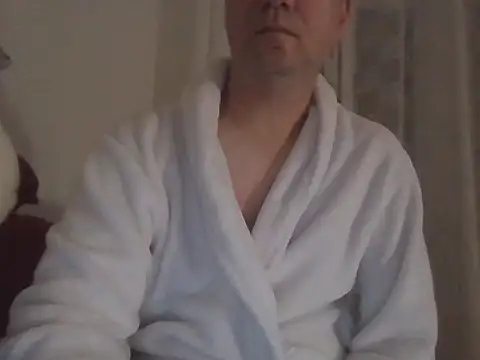 Snapshot of fikoivos chatting on 15, 10, 2025 fikoivos online show from 15, 10, 2025