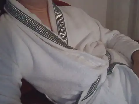 Snapshot of fikoivos chatting on 16, 12, 2025 fikoivos online show from 16, 12, 2025