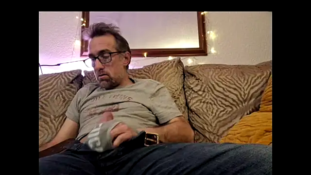 Snapshot of bibananaman chatting on 7, 2, 2025 bibananaman online show from 7, 2, 2025