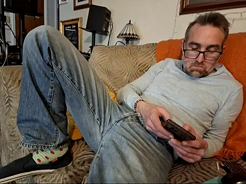 Snapshot of bibananaman chatting on 10, 3, 2025 bibananaman online show from 10, 3, 2025