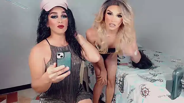 New Dolls online show from 25, 10, 2025