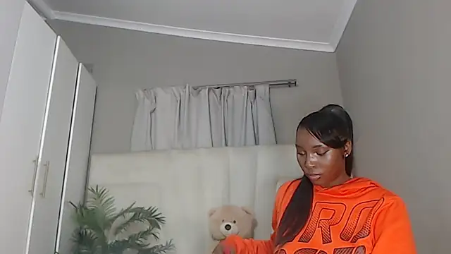 naughtyblackdolie online show from 19, 2, 2026