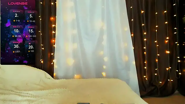 Adriana Sweet 24 online show from 28, 3, 2026