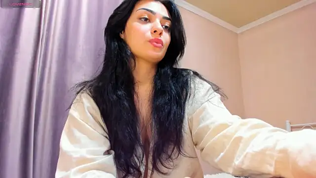  cleopattra  online show from 5, 12, 2024