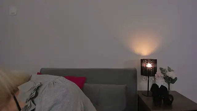 CrystalHotty online show from 27, 1, 2025