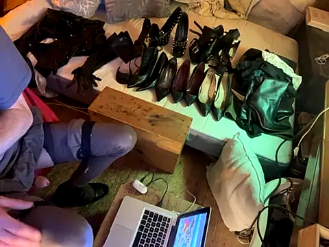 Snapshot of alexheels_boots chatting on 25, 9, 2025 alexheels boots online show from 25, 9, 2025