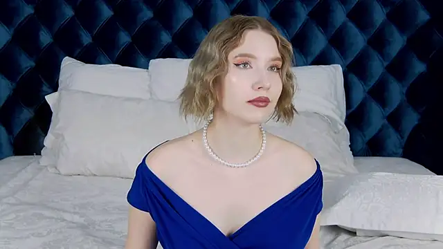 LiliLinn online show from 31, 1, 2025