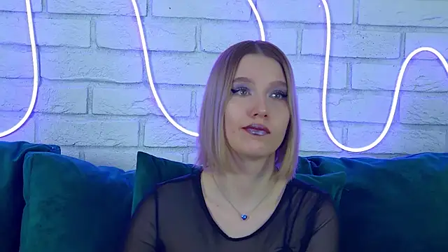 LiliLinn online show from 21, 3, 2025