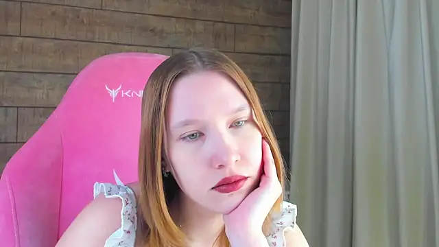 LiliLinn online show from 2, 6, 2026