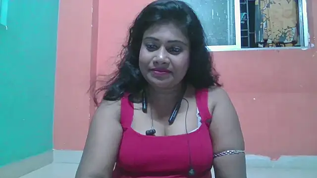 Snapshot of sexy_roma chatting on 7, 6, 2026 sexy roma online show from 7, 6, 2026