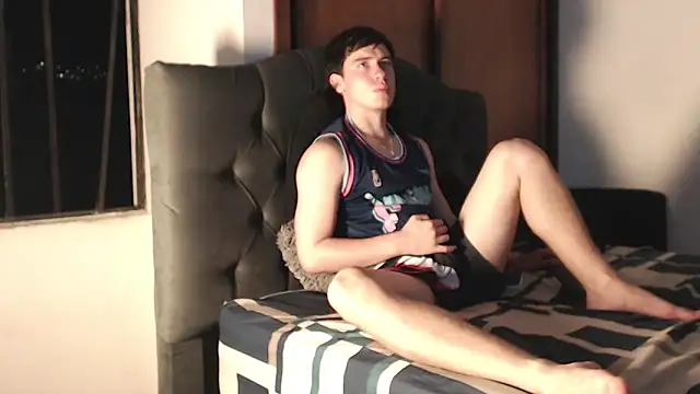 Snapshot of harry_greg21 chatting on 10, 2, 2026 harry greg21 online show from 10, 2, 2026