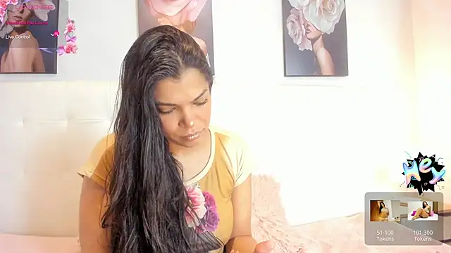 Snapshot of Sweetdreamses_ chatting on 22, 1, 2025 Sweetdreamses online show from 22, 1, 2025
