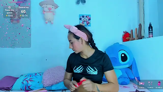 Snapshot of Valeria_Fitness chatting on 5, 6, 2026 Valeria Fitness online show from 5, 6, 2026