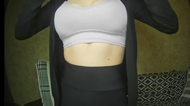 Snapshot of ElllaNuar chatting on 3, 2, 2025 ElllaNuar online show from 3, 2, 2025